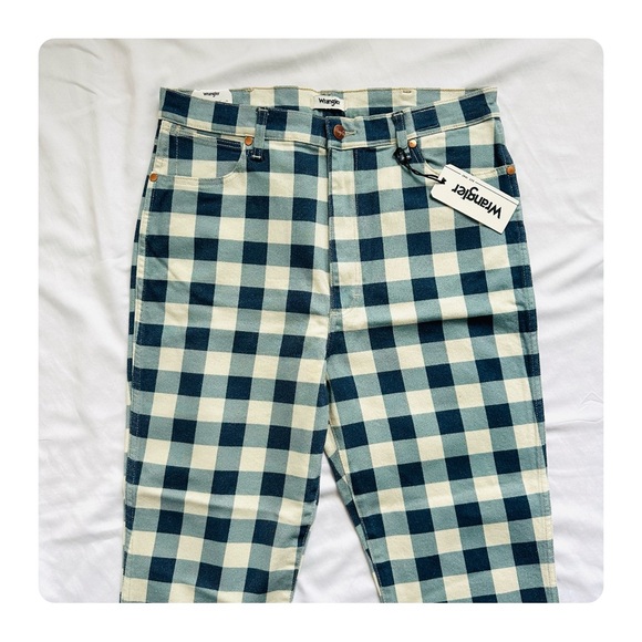 ★ NWT Wrangler Wrock 672 High-Rise Kick Flare Jeans Crop Jeans ★ - Picture 14 of 17